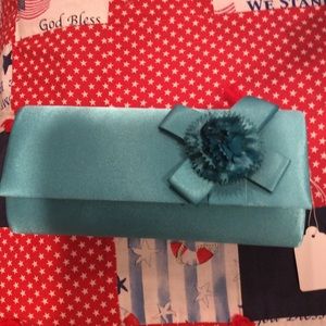 New Turquoise Clutch🔥